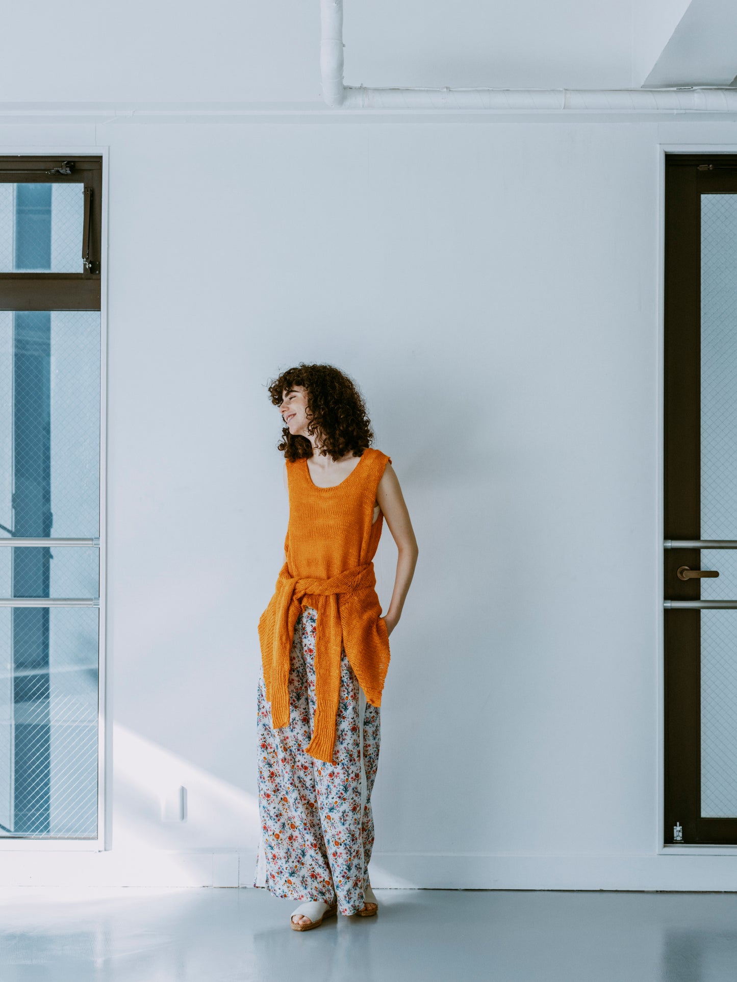 【NEW COLOR / WHITE】SIDE LINE WIDE PANTS  (FLOWER)