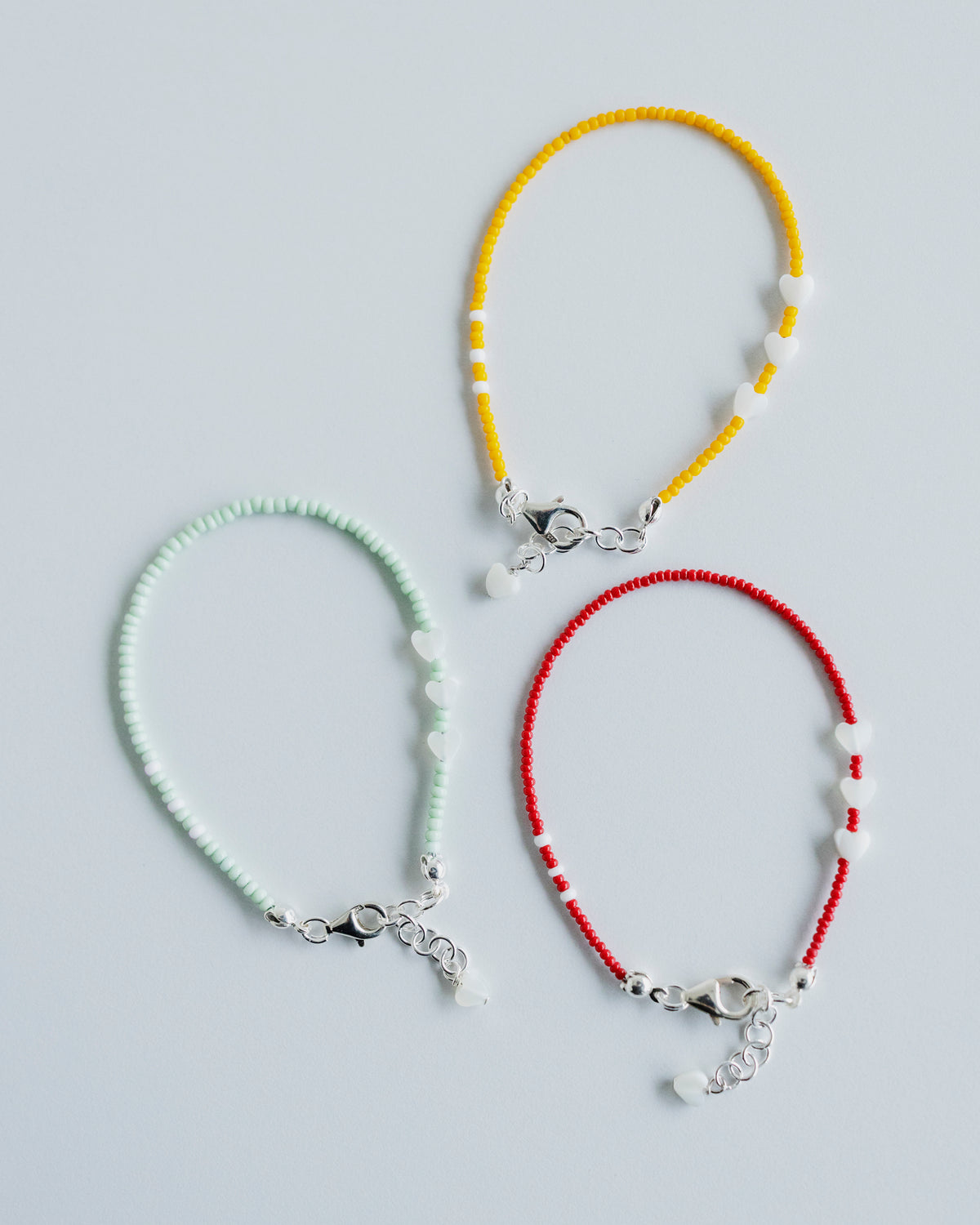 HUE × MEYAME / Misanga heart bracelet