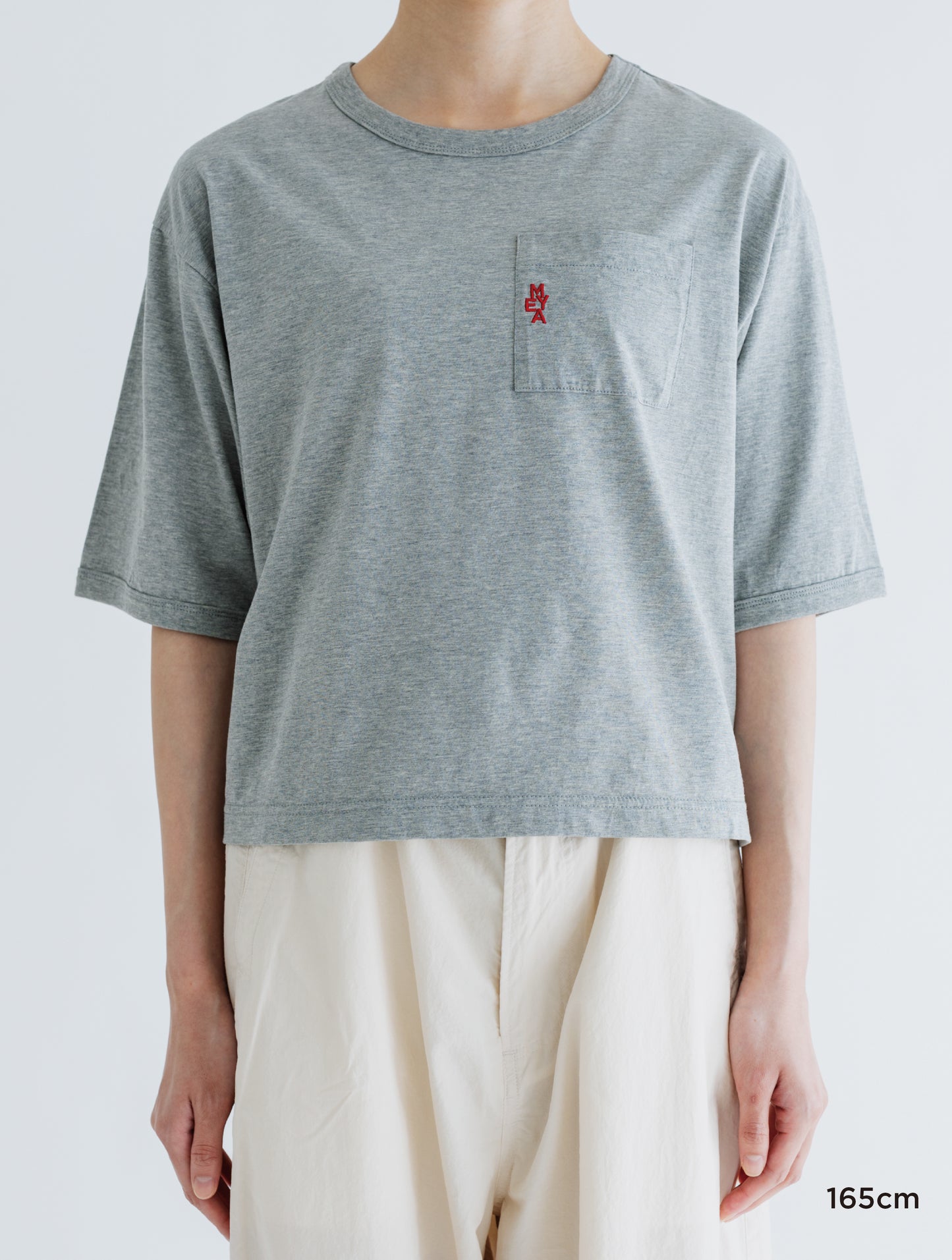 EMBROIDERED POCKET TEE