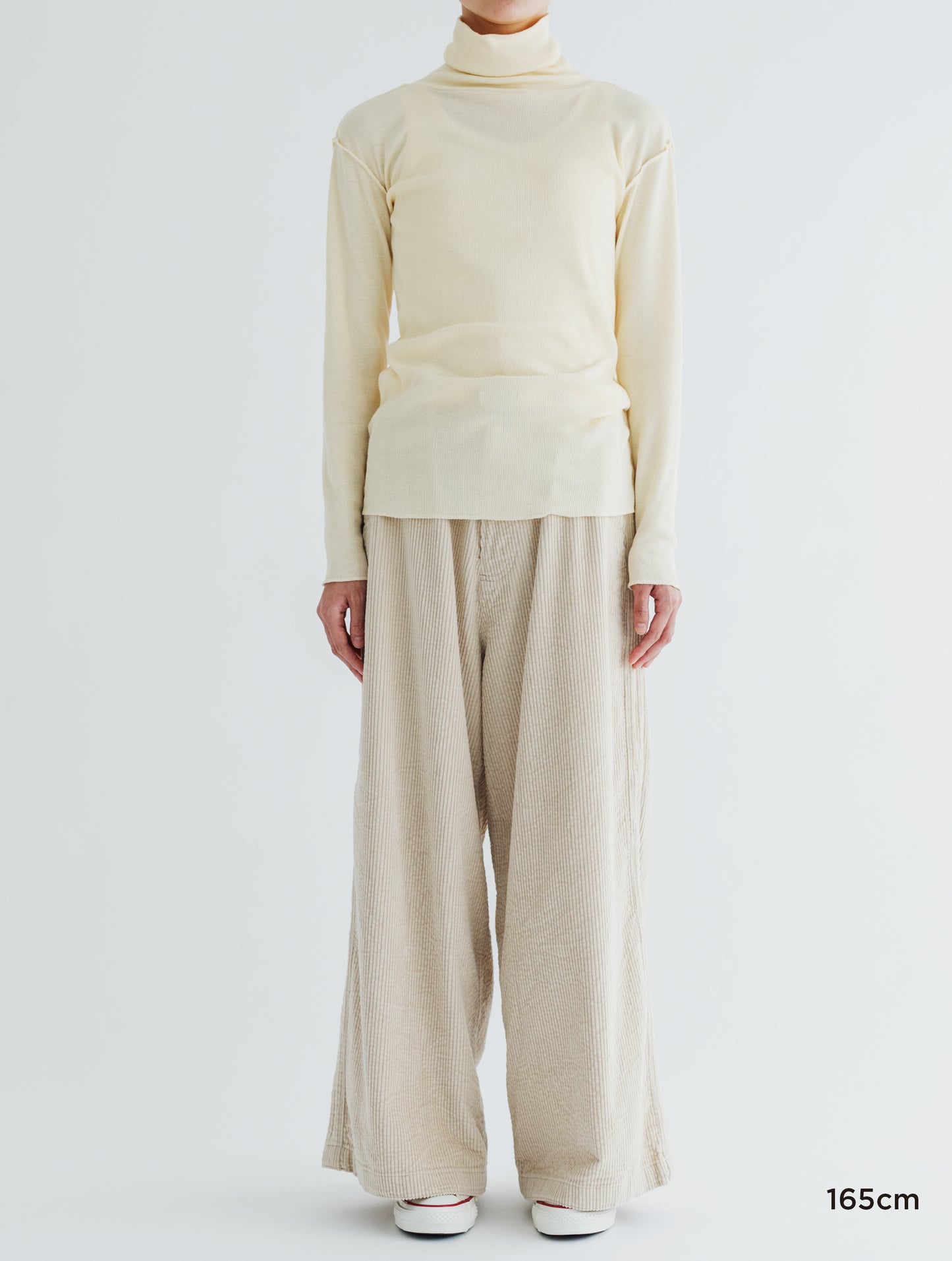 SOFT RIB TURTLENECK
