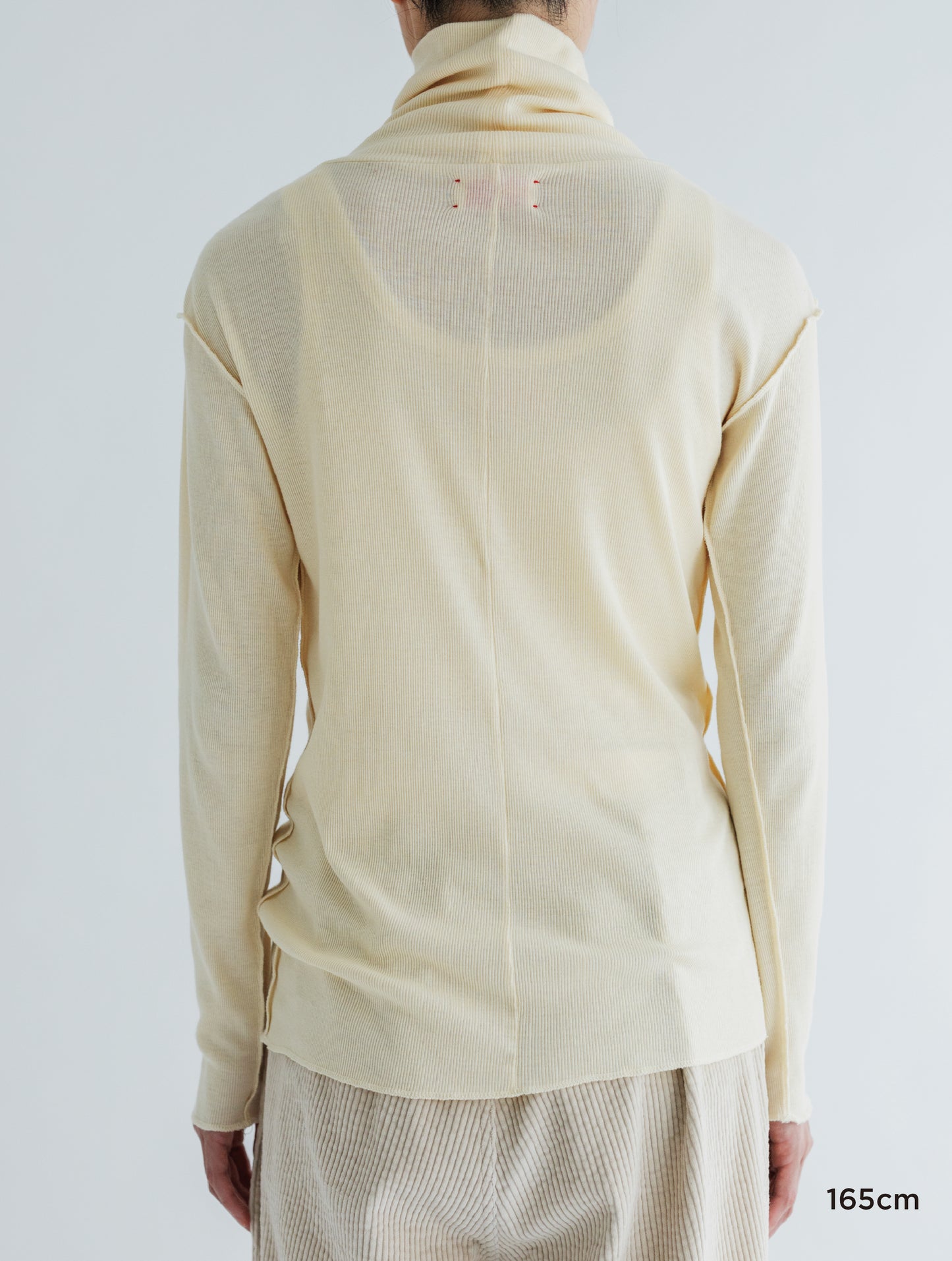 SOFT RIB TURTLENECK