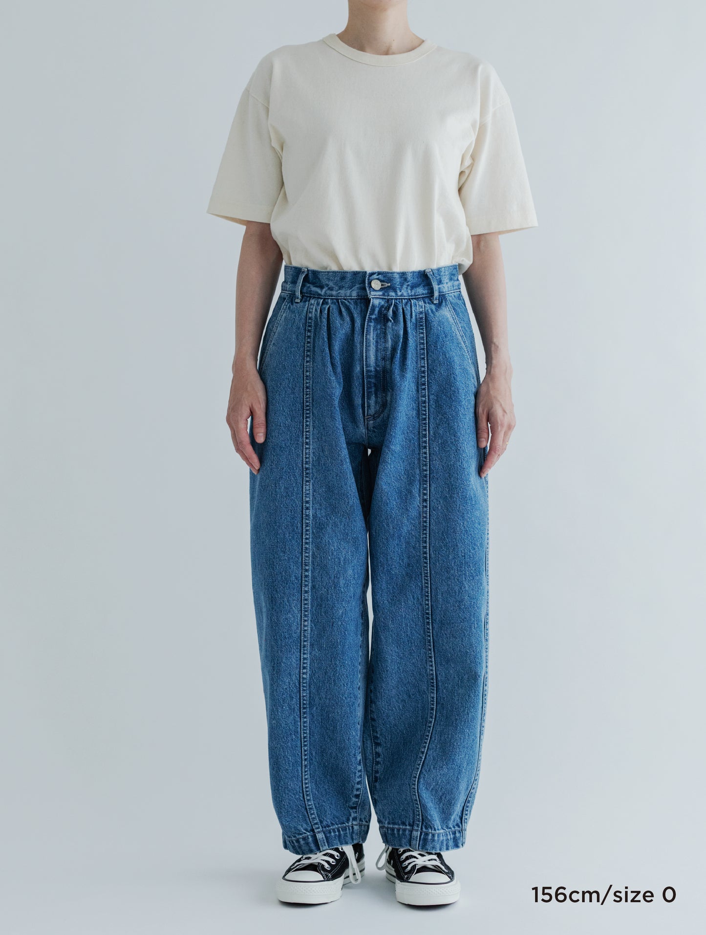 DENIM WIDE TUCK PANTS