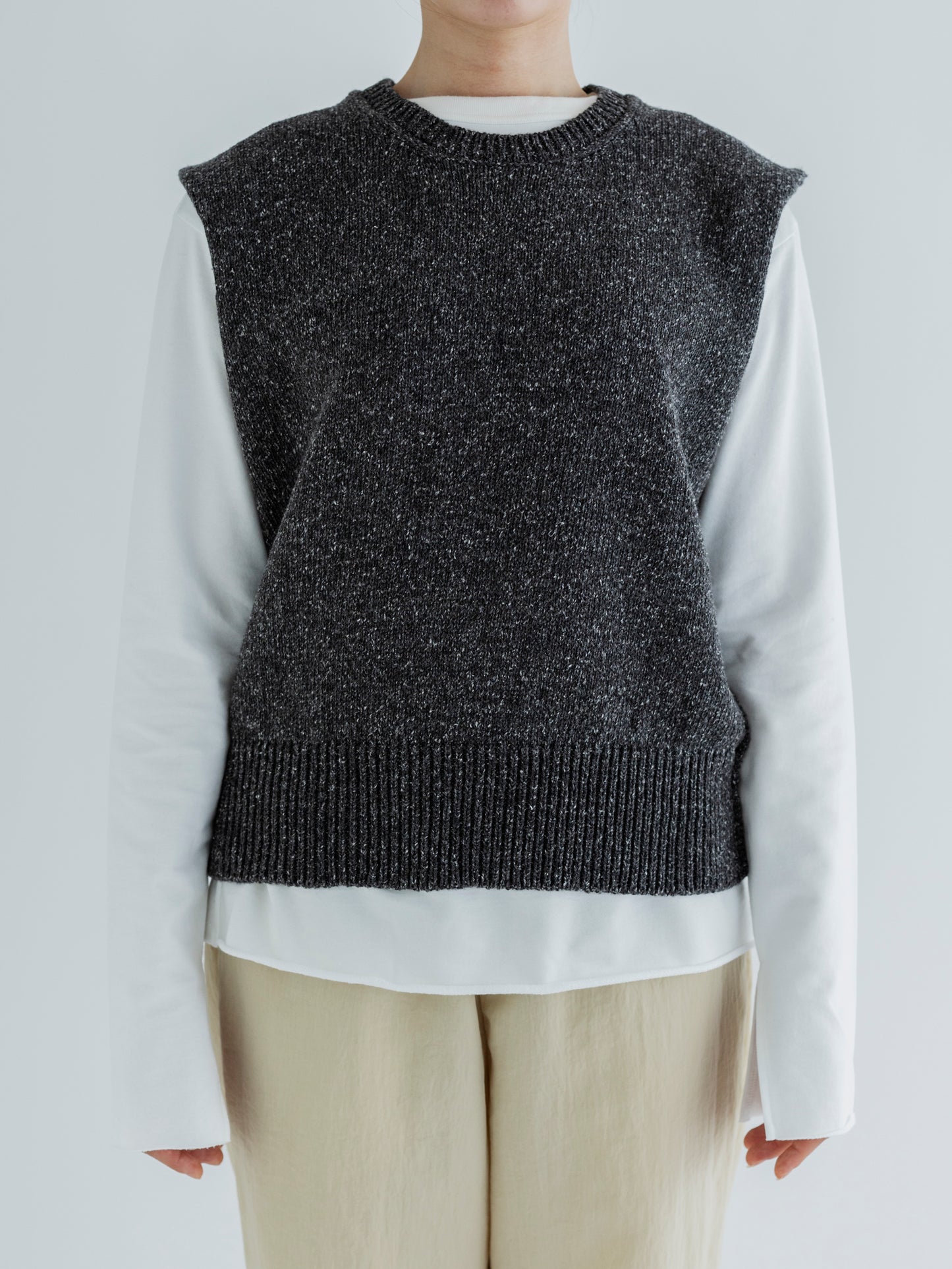 NEP KNIT VEST