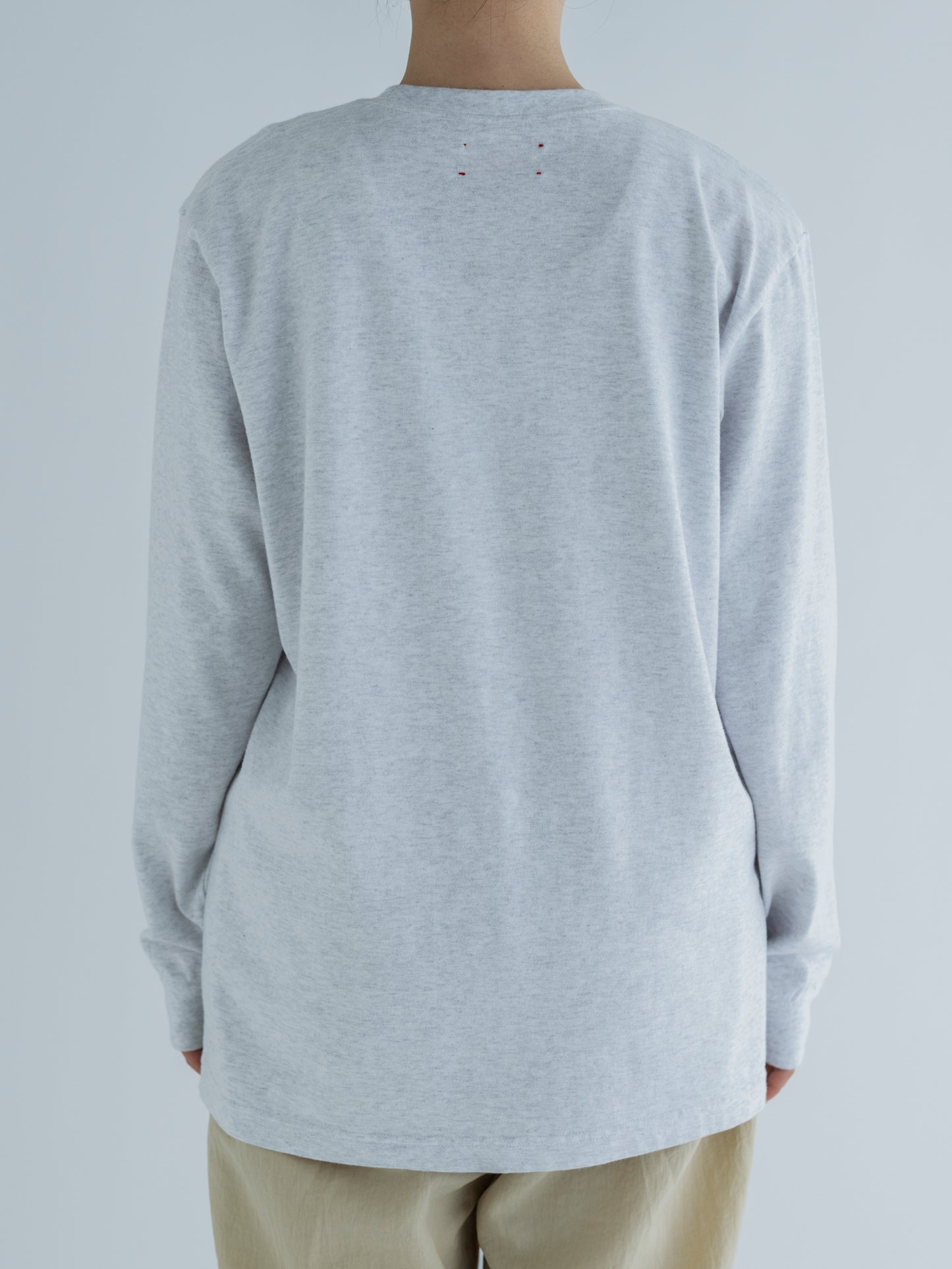 SLIT LONG SLEEVE TEE