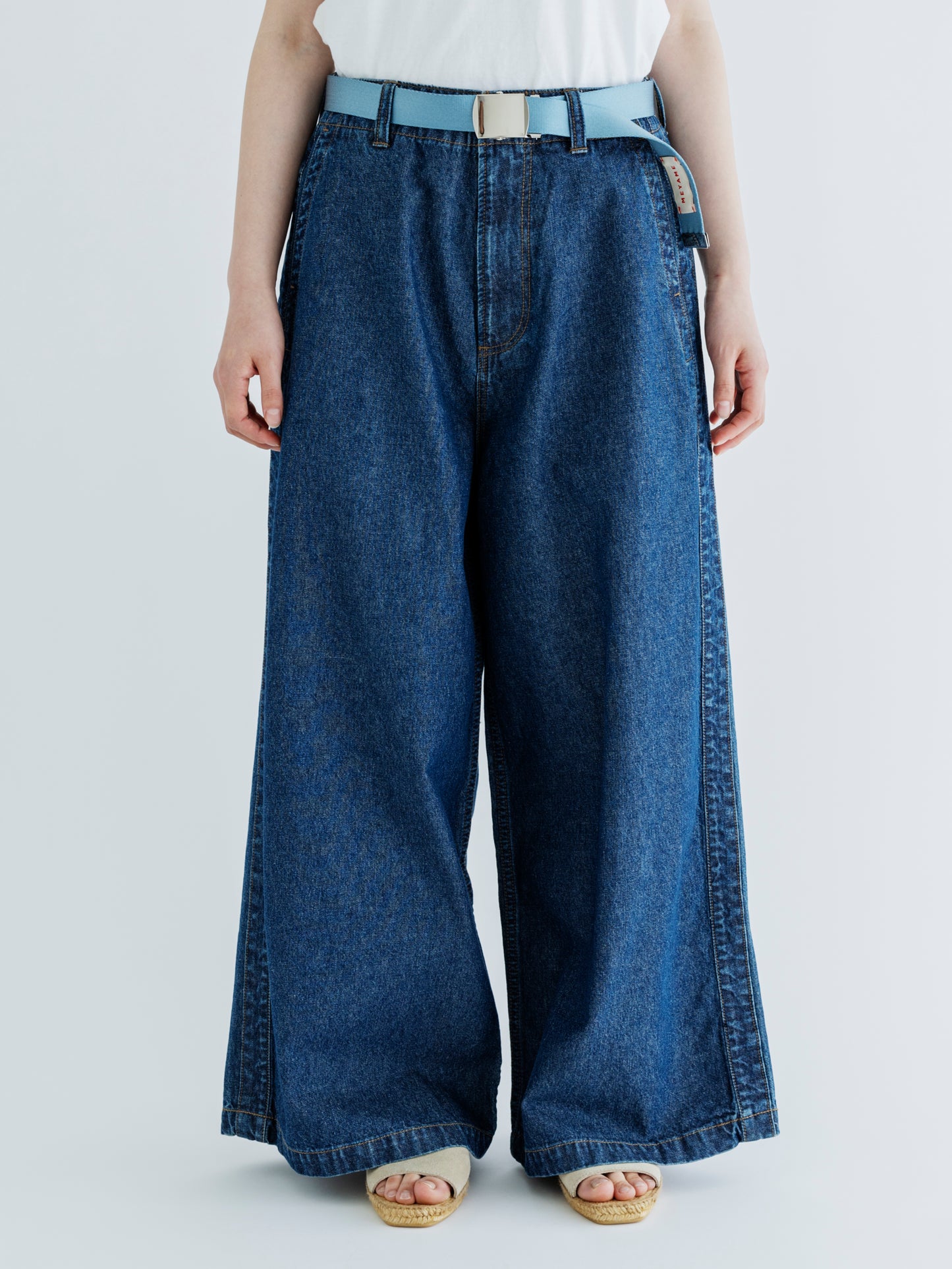 DENIM SIDE LINE WIDE PANTS