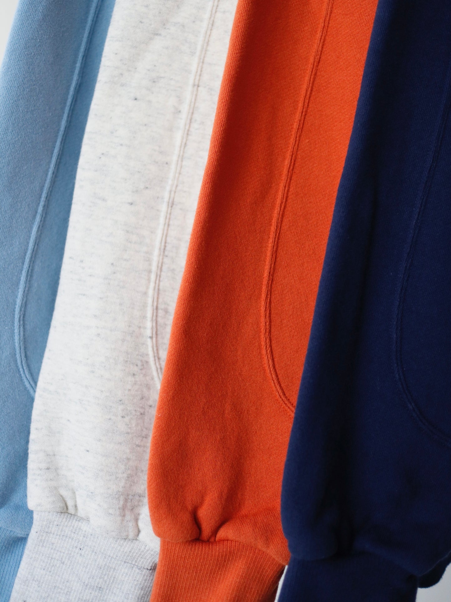 SWITCHING PATTERN SWEAT (BRUSHED LINING)