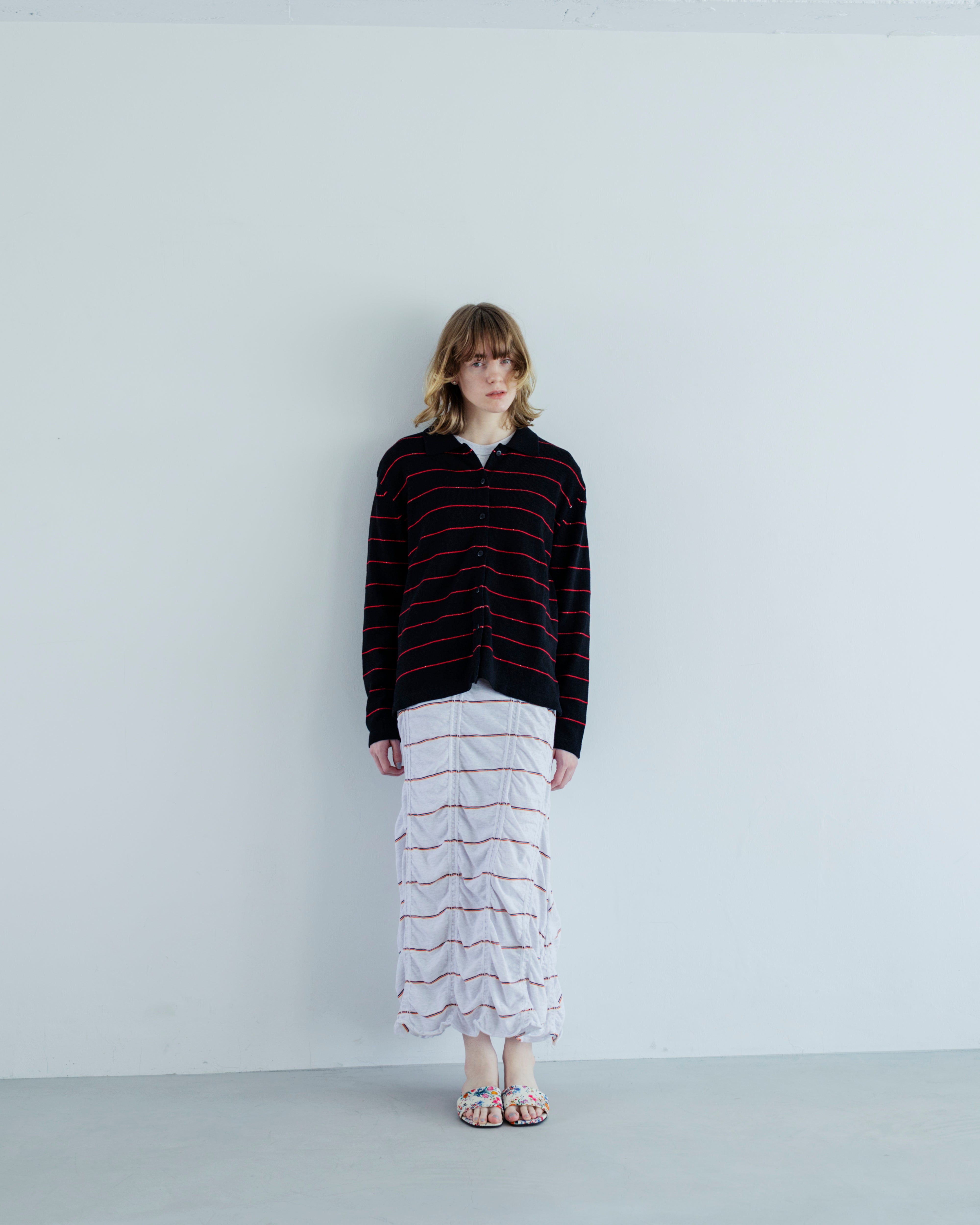 NEW COLOR / PINK】TUCKED JACQUARD BORDER DRESS – MEYAME
