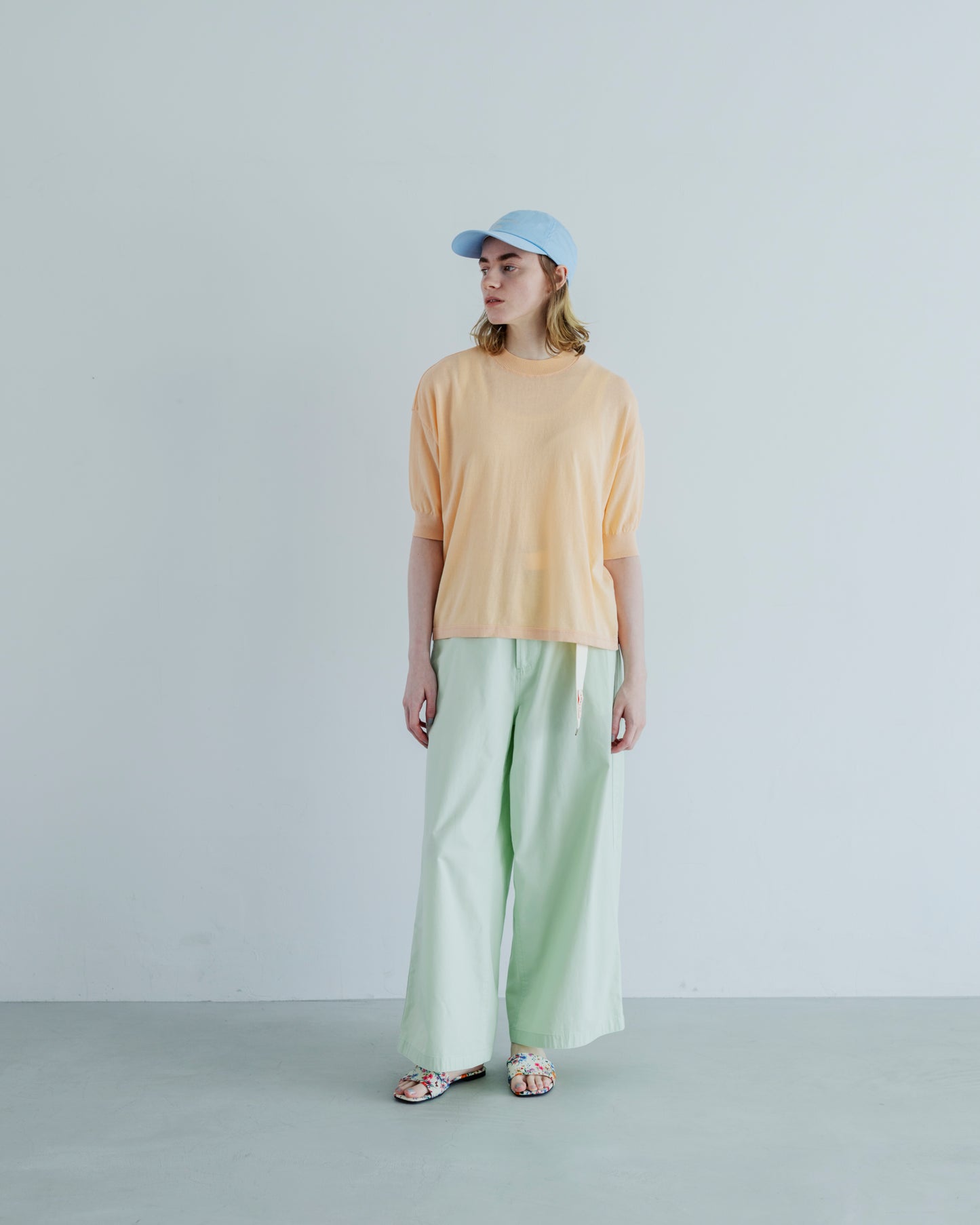 SIDE LINE WIDE PANTS