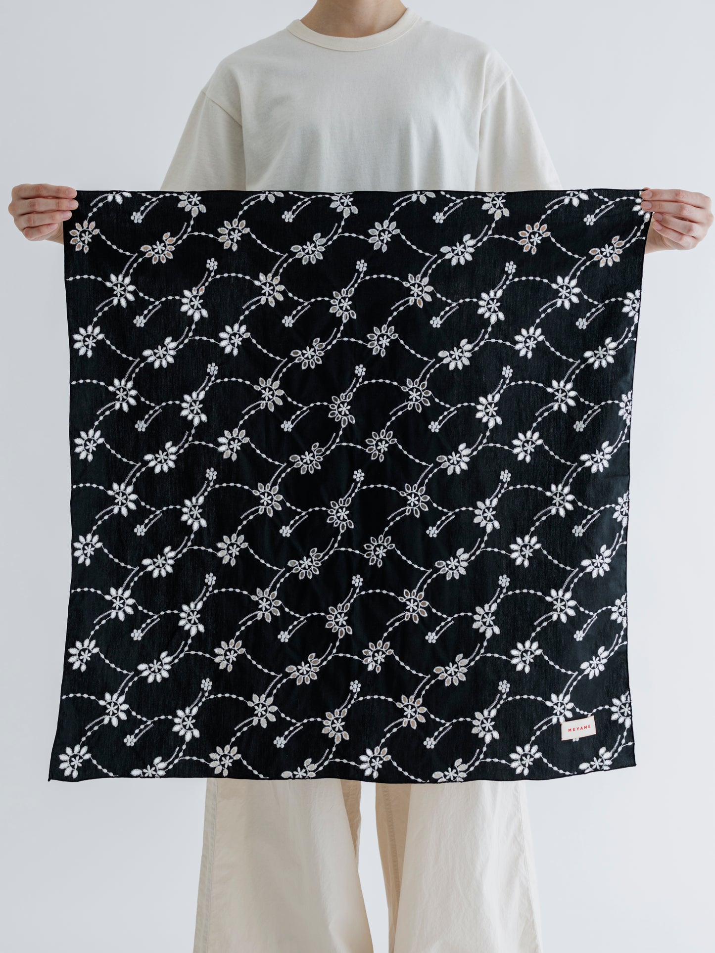 EMBROIDERED SCARF