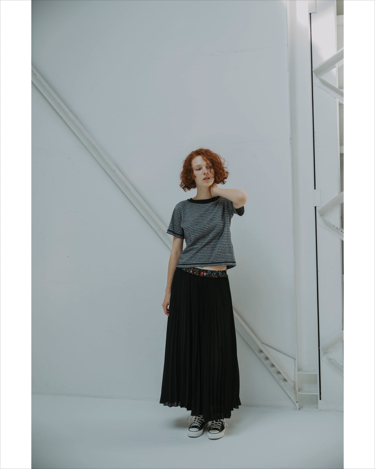 FLORAL WAIST PLEATED SKIRT