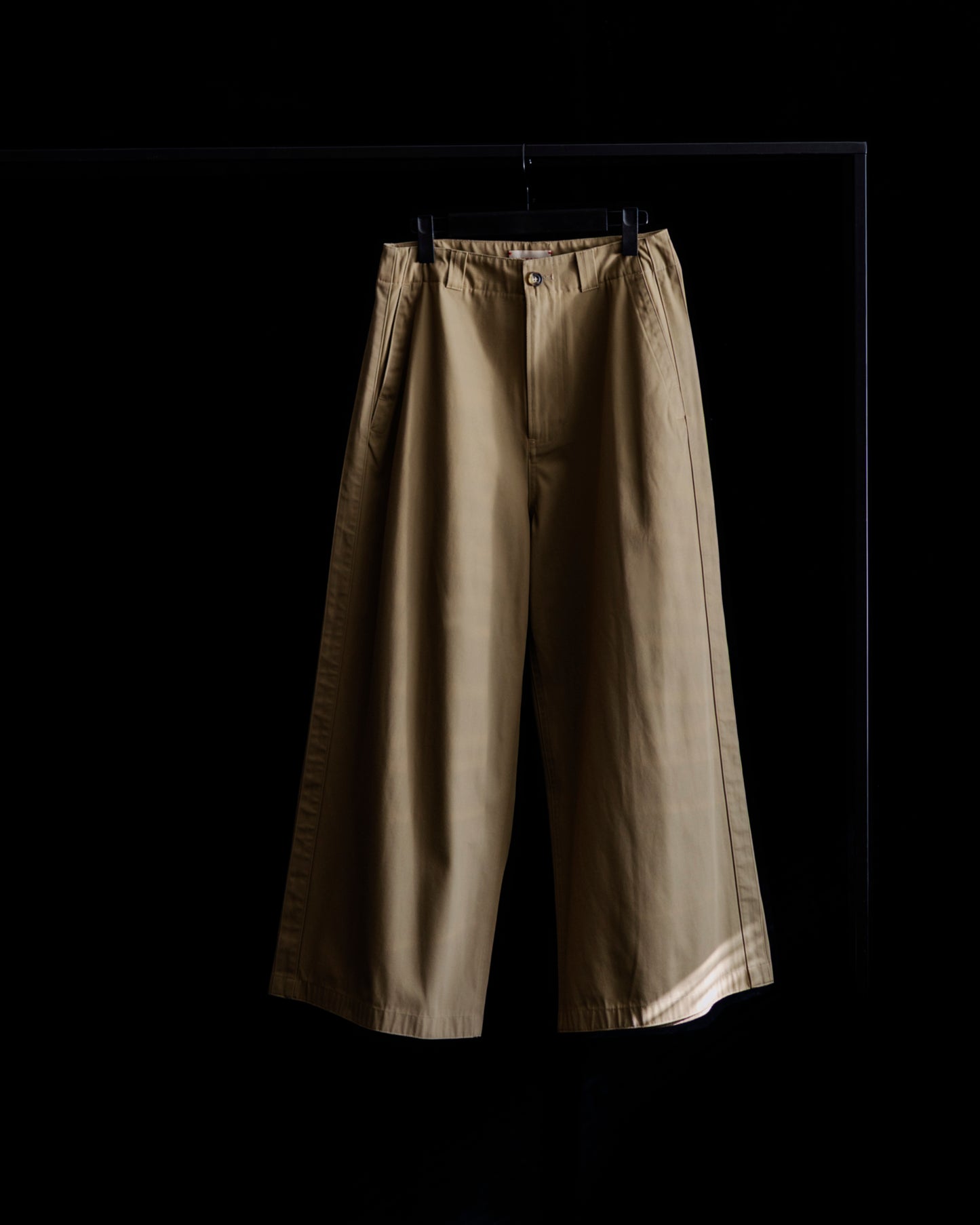 SIDE LINE WIDE PANTS