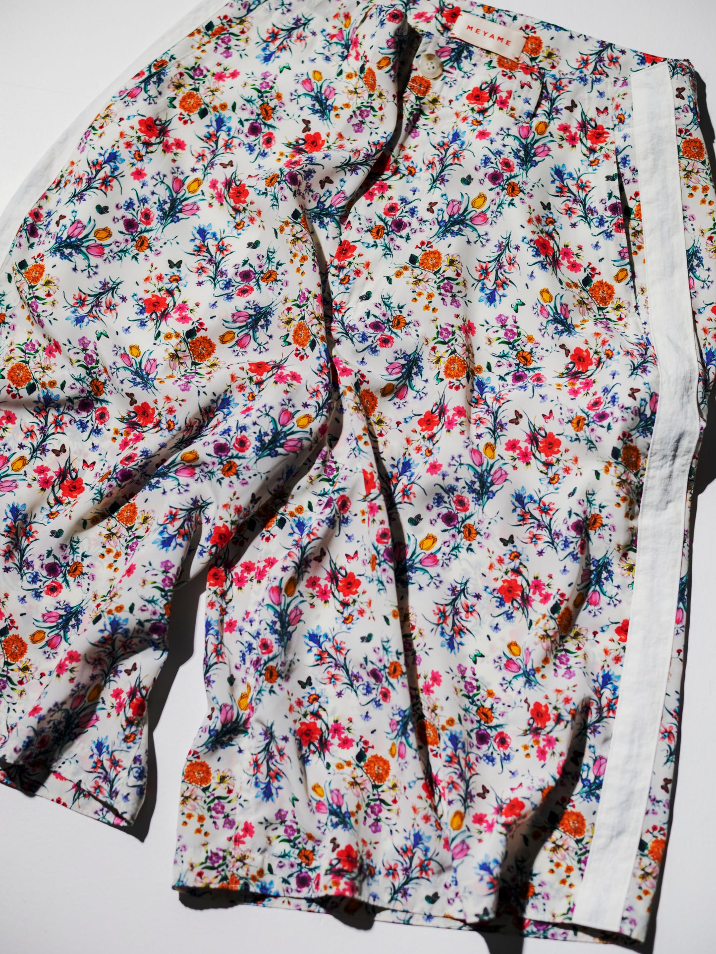 SIDE LINE WIDE HALF PANTS (FLOWER)