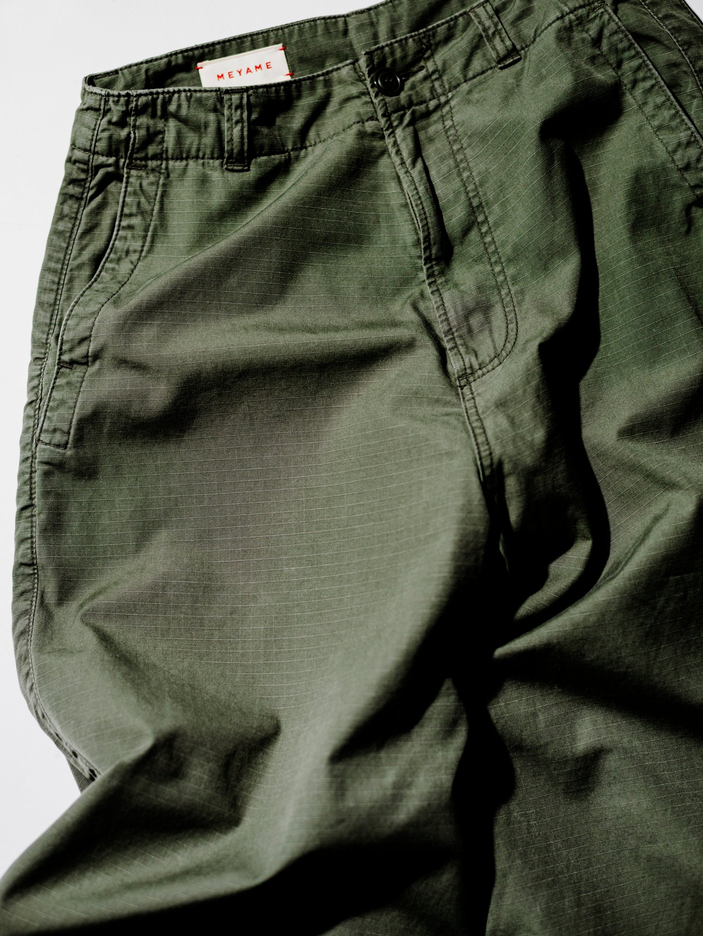 LIGHT RIP STOP SIDE LINE WIDE PANTS