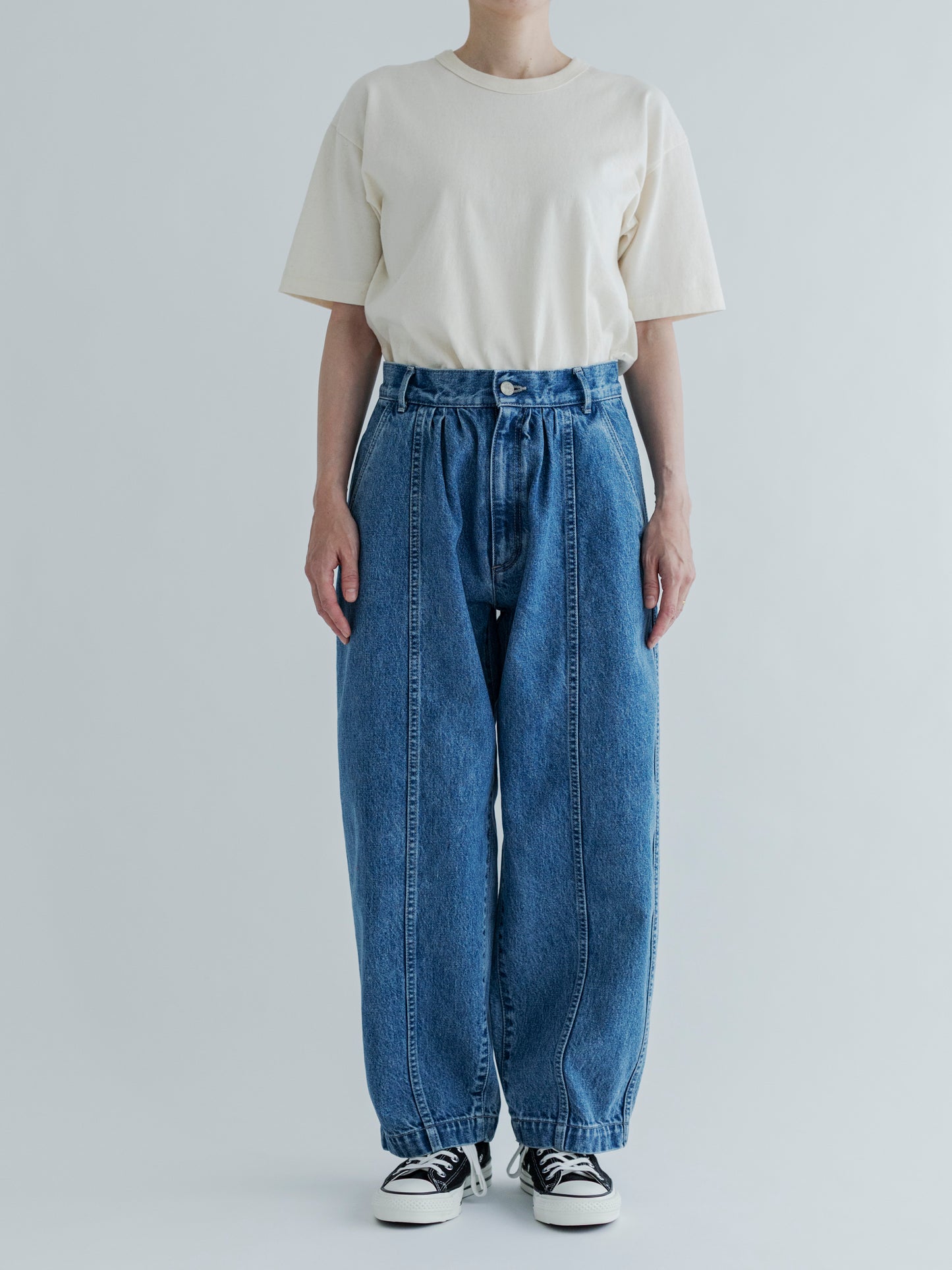【Pre-order】DENIM WIDE TUCK PANTS