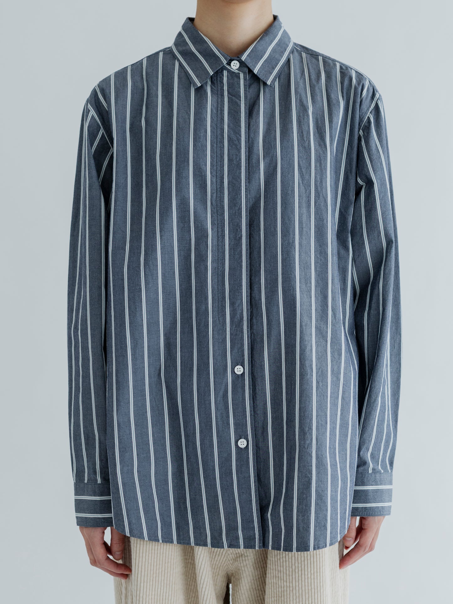 【Pre-order】STRIPED BOW-TIE BLOUSE