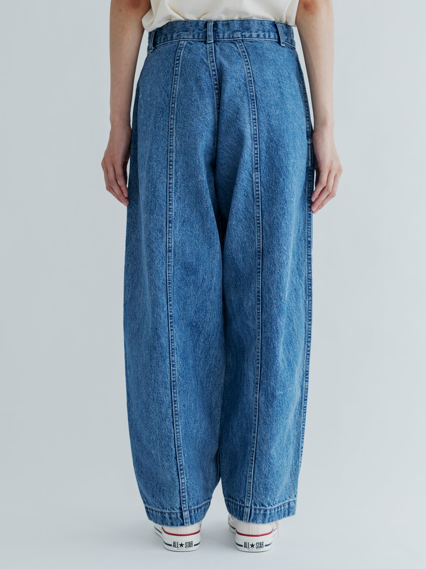 【Pre-order】DENIM WIDE TUCK PANTS