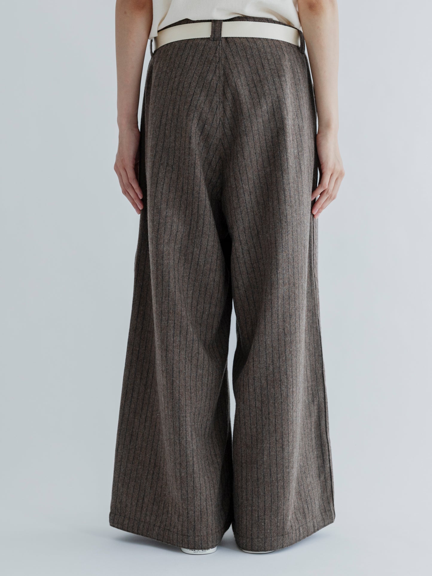 【Pre-order】WOOL STRIPE SIDE LINE WIDE PANTS