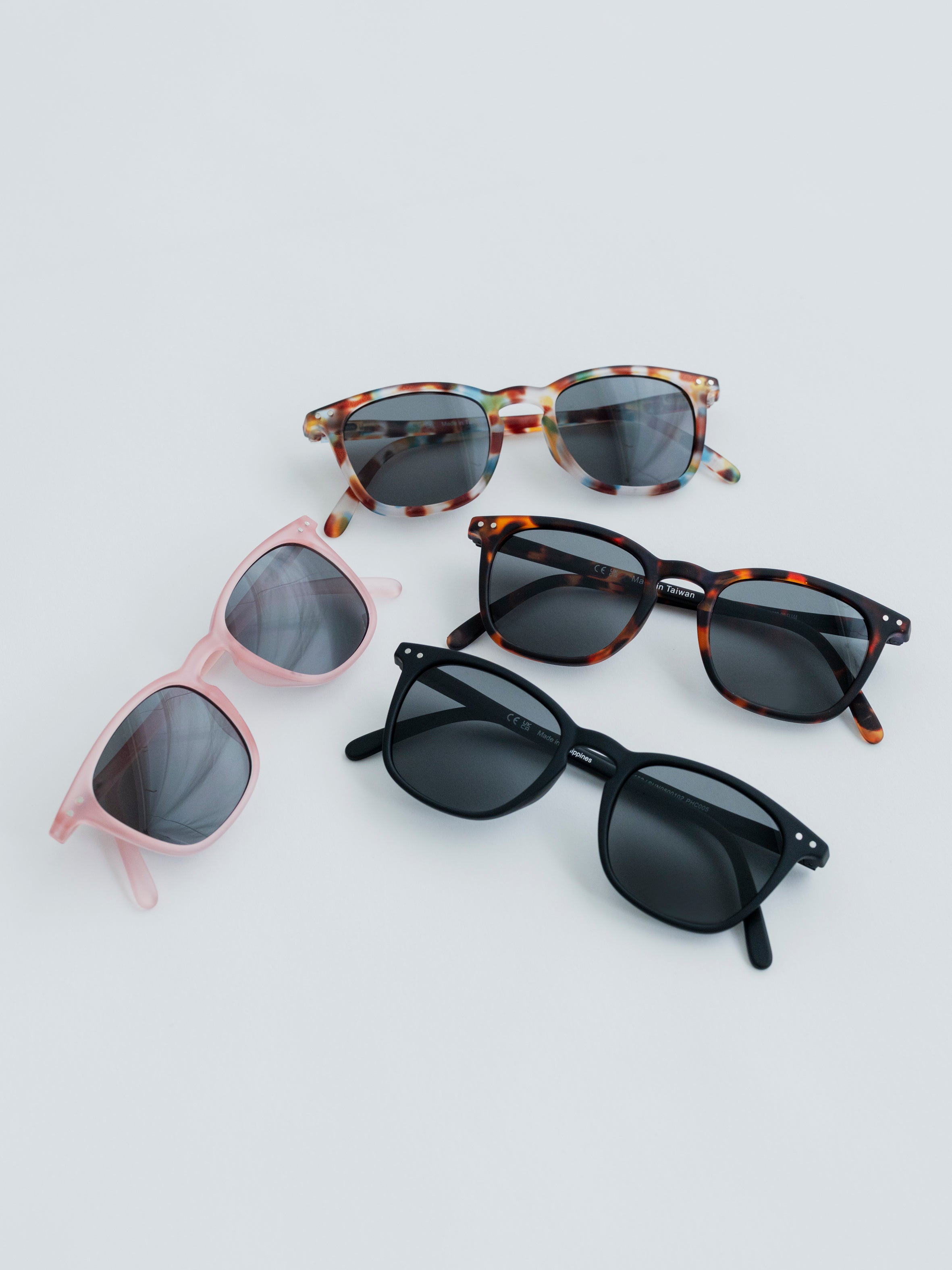 IZIPIZI / SUNGLASSES / WELLINGTON-TYPE – MEYAME